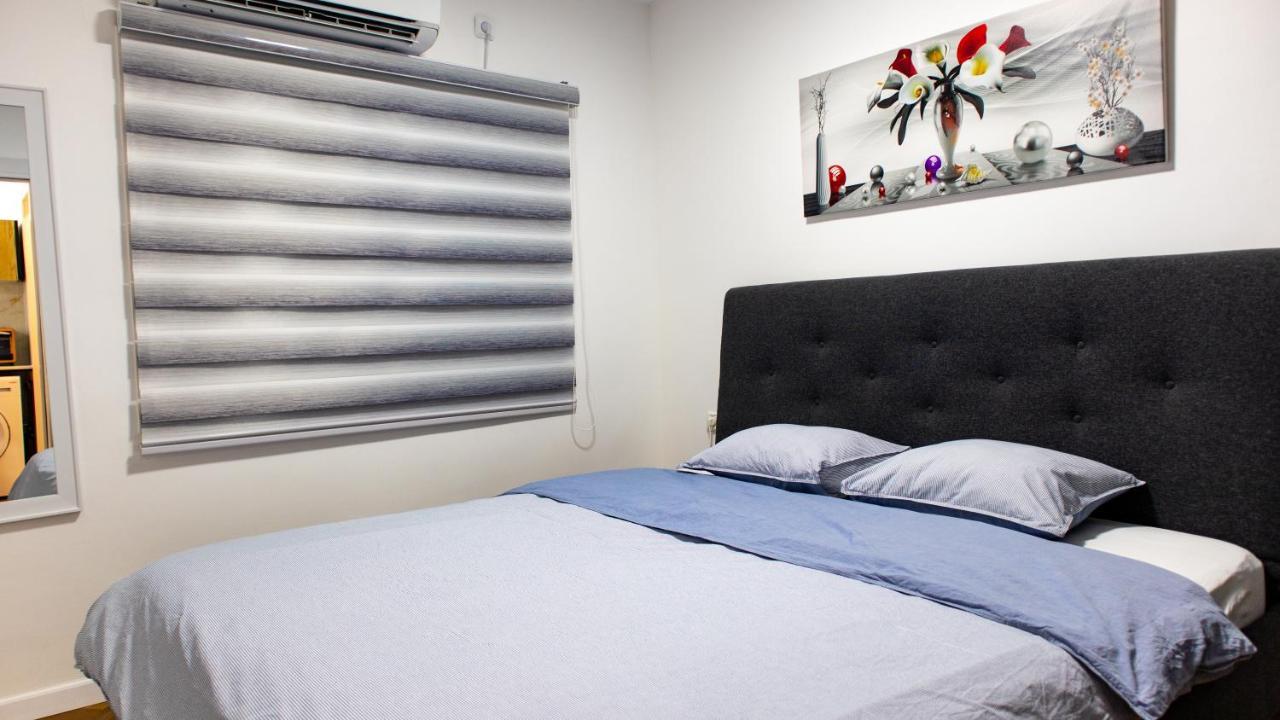 Grey House 2 Apartment Ейлат Екстериор снимка